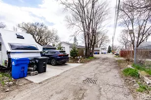 433 Elmwood Ave S, Fargo,  58103 - Photo 50