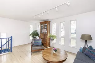 433 Elmwood Ave S, Fargo,  58103 - Photo 10
