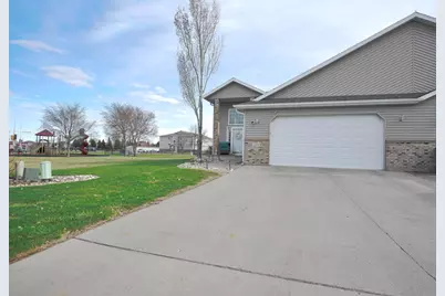 3221 11th Avenue S, Moorhead, MN 56560 - Photo 1