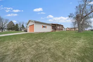 21 10th Ave NE, Elbow Lake, MN 56531 - Photo 30