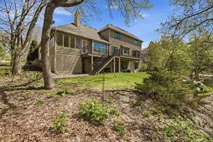 1316 Summit Oaks Dr, Burnsville, MN 55337 - Photo 36