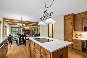 1316 Summit Oaks Dr, Burnsville, MN 55337 - Photo 12