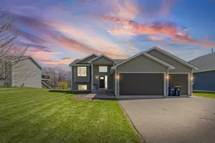 31037 Algonquin Trail, Chisago City, MN 55013 - Photo 2