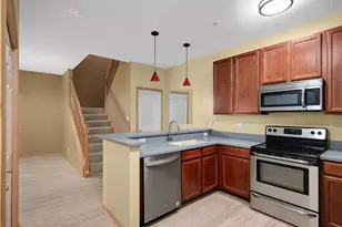 3049 Chamberlain Street N, Maplewood, MN 55109 - Photo 14