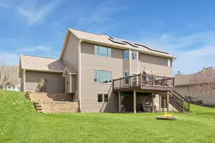 2470 Queensport Rd, Woodbury, MN 55125 - Photo 42