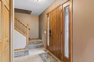 2470 Queensport Rd, Woodbury, MN 55125 - Photo 6