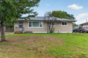 6231 France Ave N, Brooklyn Center, MN 55429 - Photo 2