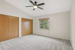 8361 W Lake Dr, Chanhassen, MN 55317 - Photo 18