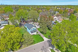 1291 Mackubin St, Saint Paul, MN 55117 - Photo 34