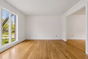 625 Alvarado Ln N, Plymouth, MN 55447 - Photo 6