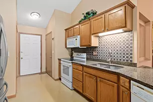 215 9th Ave N, South Saint Paul, MN 55075 - Photo 10