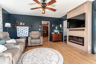 25063 179th Ave, Fergus Falls, MN 56537 - Photo 40