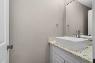 17020 Eastwood Ave, Lakeville, MN 55024 - Photo 16
