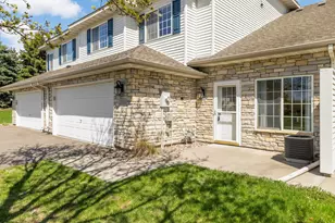17020 Eastwood Ave, Lakeville, MN 55024 - Photo 4