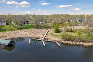 3734 Woodland Cove Pkwy, Minnetrista, MN 55331 - Photo 2