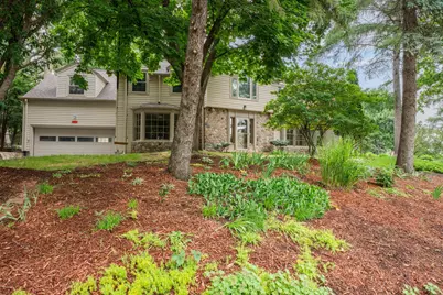 1118 Plummer Circle SW, Rochester, MN 55902 - Photo 2