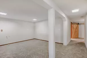 11551 278th St, Chisago City, MN 55013 - Photo 26