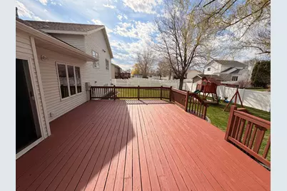 3319 45th Avenue S, Fargo, ND 58104 - Photo 48