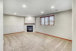3319 45th Ave S, Fargo, ND 58104 - Photo 30