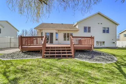 3319 45th Avenue S, Fargo, ND 58104 - Photo 4