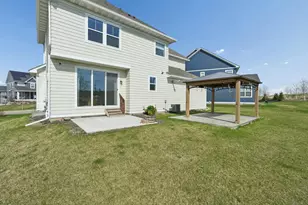6381 Harvest Trl, Chaska, MN 55318 - Photo 12
