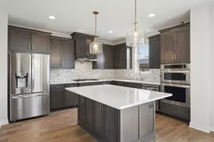 6381 Harvest Trl, Chaska, MN 55318 - Photo 8