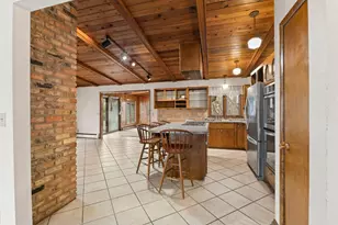 135 Hampshire Ave N, Golden Valley, MN 55427 - Photo 12