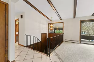 135 Hampshire Ave N, Golden Valley, MN 55427 - Photo 4