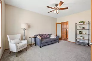 640 Addison Alcove, Woodbury, MN 55129 - Photo 12
