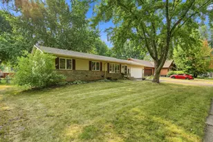 730 Apollo Rd, River Falls, WI 54022 - Photo 2
