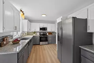 4406 Newcastle Ln NW, Rochester, MN 55901 - Photo 6