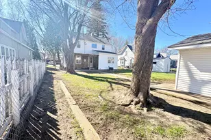 608 N 6th St, Montevideo, MN 56265 - Photo 24