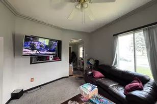322 5th Ave E, Alexandria, MN 56308 - Photo 6