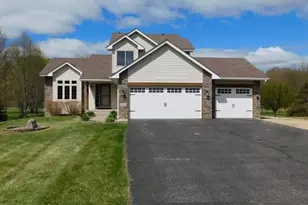 22300 Xylite St NE, East Bethel, MN 55005 - Photo 2
