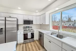 1008 24th Ave S, Fargo,  58103 - Photo 14