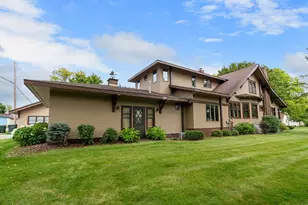 922 Douglas St, Alexandria, MN 56308 - Photo 2