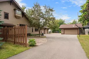 922 Douglas St, Alexandria, MN 56308 - Photo 58