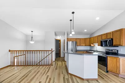 5263 50th Avenue S, Fargo, ND 58104 - Photo 4