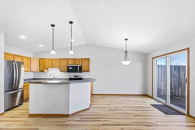 5263 50th Avenue S, Fargo, ND 58104 - Photo 8