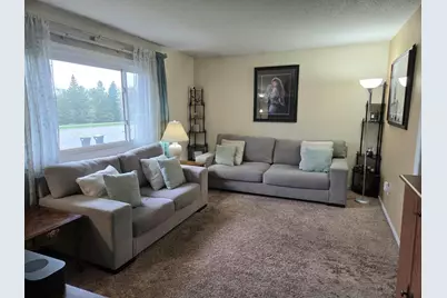 9152 Lexington Avenue N, Circle Pines, MN 55014 - Photo 8