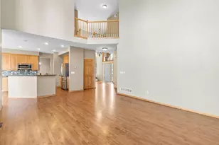1517 Covington Ln, Eagan, MN 55122 - Photo 8