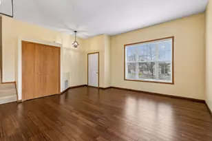 1658 Oakbrooke Cir, Eagan, MN 55122 - Photo 6