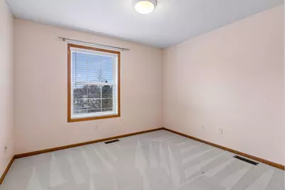 1658 Oakbrooke Circle, Eagan, MN 55122 - Photo 36