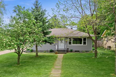 710 Cypress Street S, Cambridge, MN 55008 - Photo 2