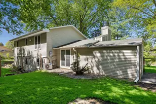 6060 Hemlock Ln N, Plymouth, MN 55442 - Photo 38