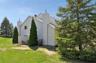 12750 Edgewater Path, Apple Valley, MN 55124 - Photo 26