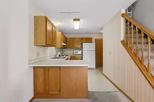 12750 Edgewater Path, Apple Valley, MN 55124 - Photo 12