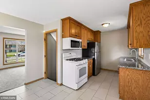 1112 Emerson Ln N, Brooklyn Center, MN 55430 - Photo 4