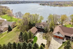 1636 Woodlawn Cir, Waconia, MN 55387 - Photo 114