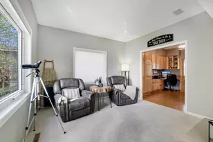 1636 Woodlawn Cir, Waconia, MN 55387 - Photo 12